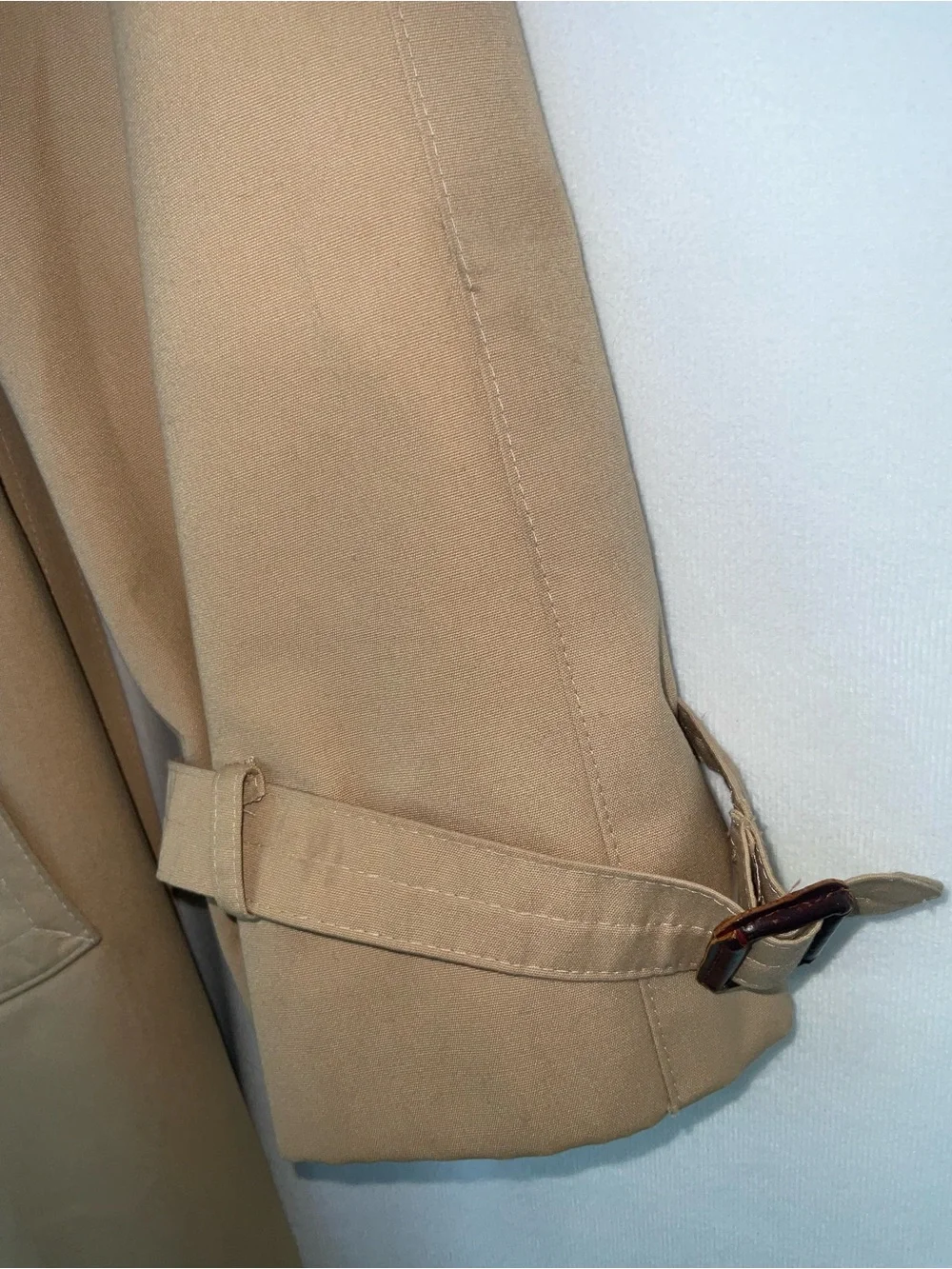 Etienne Aigner Beige Trench Coat - Picture 6 of 13
